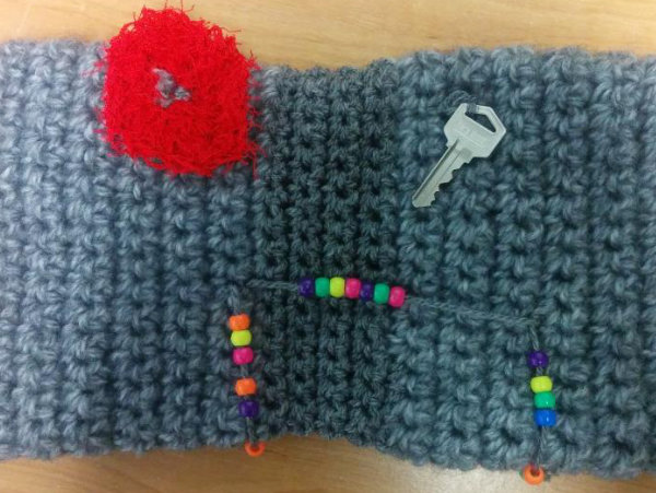 Fidget Sleeve Pattern from Alzheimer Society Thunder Bay